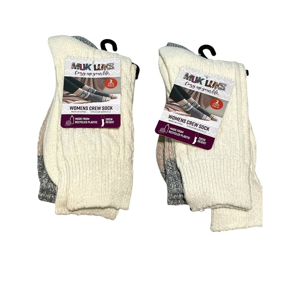 Muk Luks Socks 4 Pairs Recycled Plastic Material Fits Shoe Sizes 6-11 New